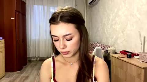 Stephani online show from 17, 6, 2026