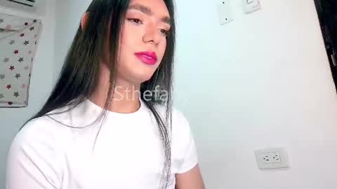 sthefany2512 online show from 17, 6, 2026