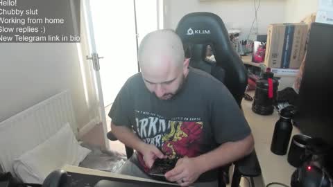 str8slut4use online show from 27, 1, 2025