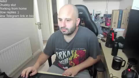 str8slut4use online show from 27, 1, 2025