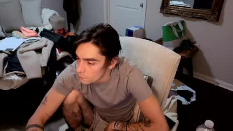 Snapshot of str8whiteboy21 chatting on 2, 6, 2026 str8whiteboy21 online show from 2, 6, 2026