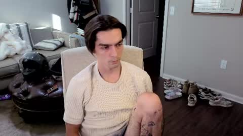 Snapshot of str8whiteboy21 chatting on 10, 6, 2026 str8whiteboy21 online show from 10, 6, 2026