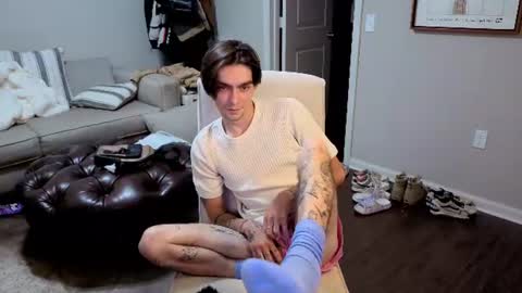Snapshot of str8whiteboy21 chatting on 11, 6, 2026 str8whiteboy21 online show from 11, 6, 2026