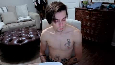 Snapshot of str8whiteboy21 chatting on 13, 6, 2026 str8whiteboy21 online show from 13, 6, 2026