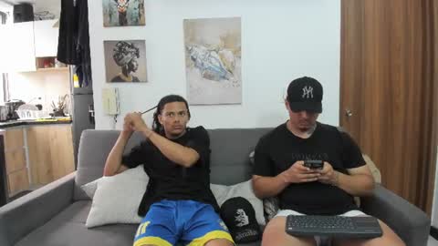 straight__friends online show from 17, 6, 2026