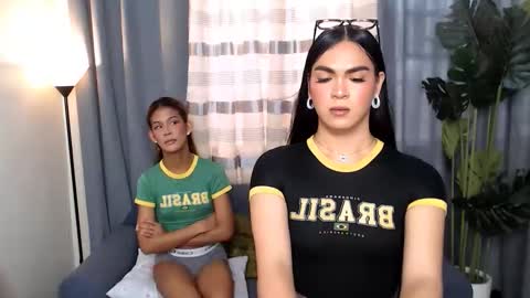 Snapshot of suckerfucker2cums chatting on 3, 6, 2026 mitch and mitchie online show from 3, 6, 2026