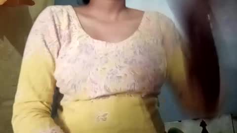 sunali_jain03 online show from 9, 4, 2026