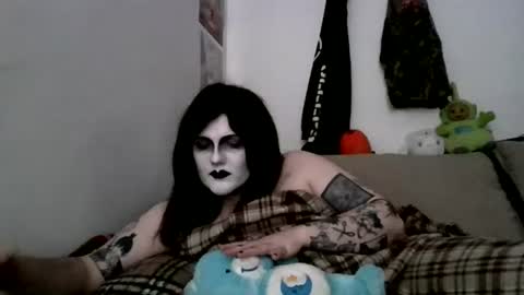 sundaygoth online show from 15, 6, 2026