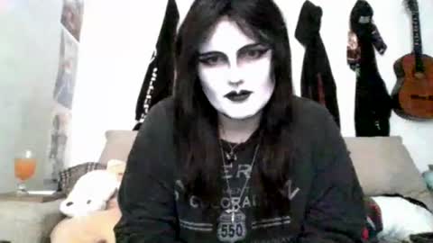 sundaygoth online show from 16, 6, 2026