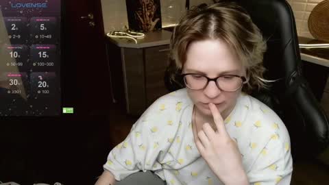 sunny mood online show from 4, 6, 2026