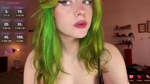 Snapshot of sunshine_lina chatting on 9, 6, 2026 Lina online show from 9, 6, 2026