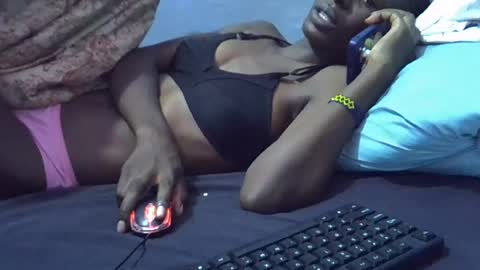 sweet_candie01 online show from 15, 6, 2026