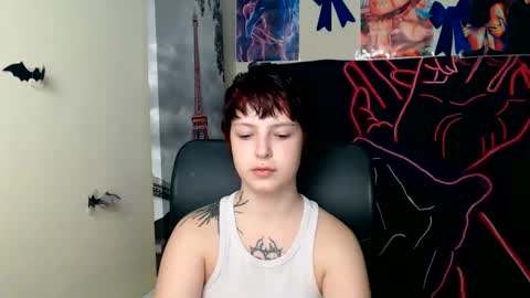 Snapshot of sweet_cherryg chatting on 5, 6, 2026 Ivy online show from 5, 6, 2026