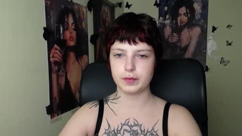 Snapshot of sweet_cherryg chatting on 9, 6, 2026 Ivy online show from 9, 6, 2026