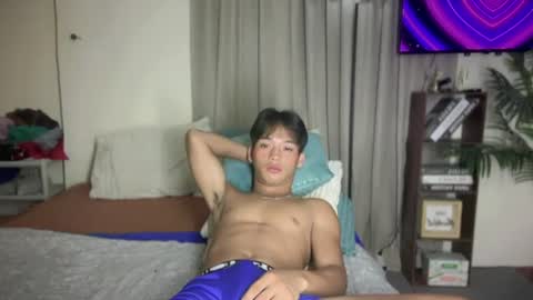 CLARENCE online show from 19, 6, 2026
