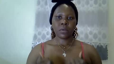Snapshot of sweet_dori33 chatting on 24, 5, 2026 sweet_dori33 online show from 24, 5, 2026