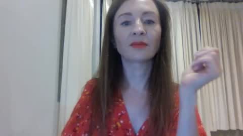 Snapshot of sweet_poeme chatting on 7, 6, 2026 sweet_poeme online show from 7, 6, 2026