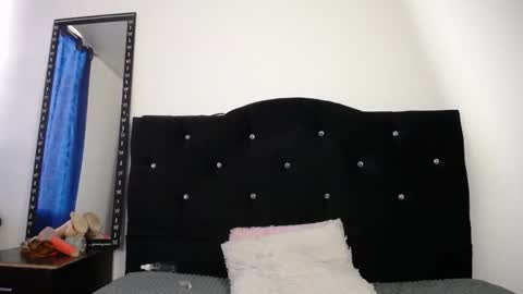 Adriana online show from 6, 6, 2026