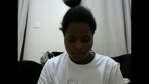 sweet_veebouset online show from 2, 6, 2026