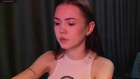 Snapshot of sweetieee_kira chatting on 14, 5, 2026 sweetieee_kira online show from 14, 5, 2026
