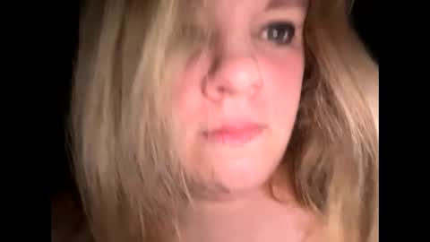 Lisa  online show from 11, 6, 2026