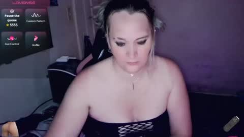 SweetMorgan online show from 17, 6, 2026