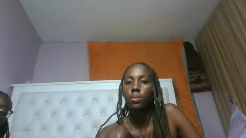 Novah girlie online show from 20, 6, 2026