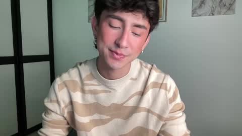 Snapshot of sweettaaron chatting on 3, 5, 2026 Andy online show from 3, 5, 2026