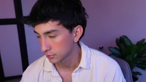 Snapshot of sweettaaron chatting on 7, 6, 2026 Andy online show from 7, 6, 2026