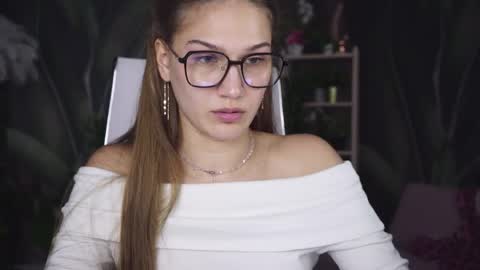 Emily online show from 19, 5, 2026