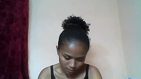 Snapshot of sylvaniah01 chatting on 25, 5, 2026 sylvaniah01 online show from 25, 5, 2026