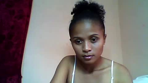 Snapshot of sylvaniah01 chatting on 4, 6, 2026 sylvaniah01 online show from 4, 6, 2026