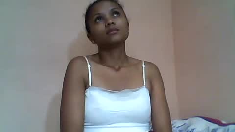 Snapshot of sylvaniah01 chatting on 14, 6, 2026 sylvaniah01 online show from 14, 6, 2026