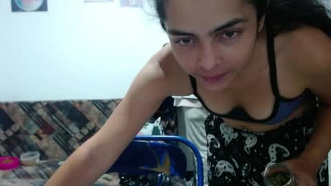 Angeline  Follow  online show from 15, 5, 2026