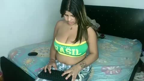Snapshot of tatiana499 chatting on 14, 1, 2025 Tatiana online show from 14, 1, 2025
