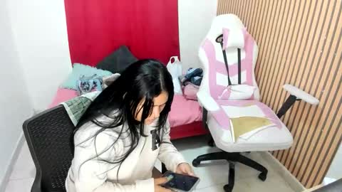 Snapshot of tatihot_6969 chatting on 7, 5, 2026 tatihot_6969 online show from 7, 5, 2026