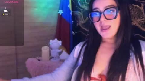 Snapshot of tatissdeliciuss chatting on 6, 7, 2026 Tatiss online show from 6, 7, 2026