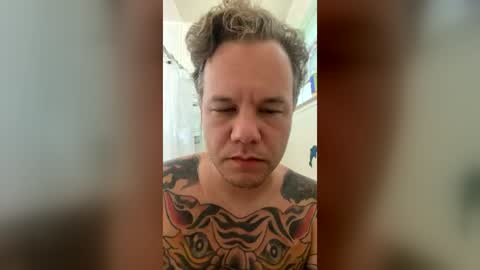 tattedupboyfun online show from 29, 6, 2026