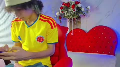 thanier_18 online show from 17, 6, 2026