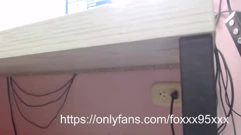 the girl of your dreams online show from 26, 11, 2025