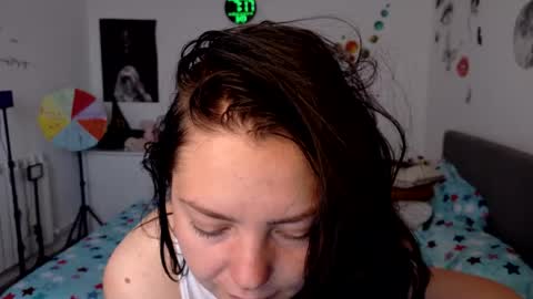 TheFarmergirl online show from 23, 6, 2026