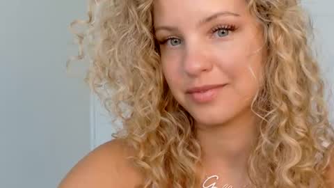 Lily Marie online show from 17, 6, 2026
