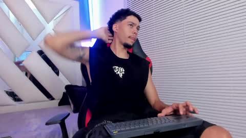 Thiago online show from 4, 6, 2026