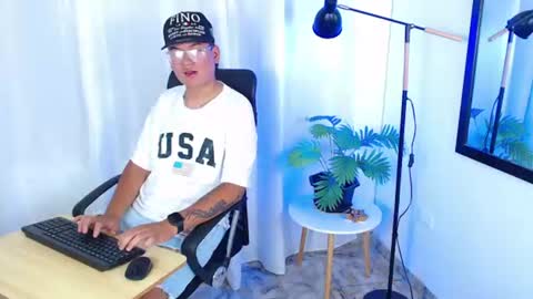 Santiago online show from 8, 7, 2026