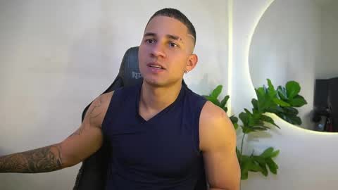 Snapshot of thin_tommy11 chatting on 2, 5, 2026 thin_tommy11 online show from 2, 5, 2026