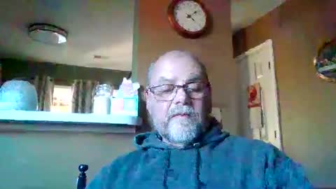 Snapshot of thisguy374 chatting on 14, 12, 2025 thisguy374 online show from 14, 12, 2025