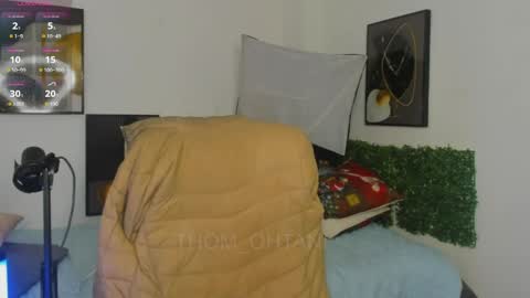 Snapshot of thom_ohtani chatting on 17, 5, 2026 thom_ohtani online show from 17, 5, 2026