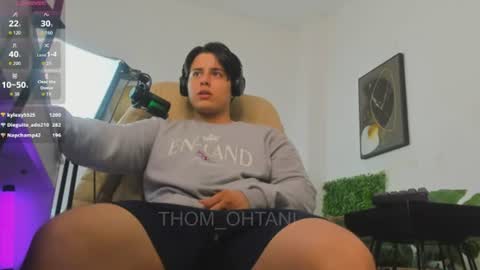 Snapshot of thom_ohtani chatting on 16, 6, 2026 thom_ohtani online show from 16, 6, 2026