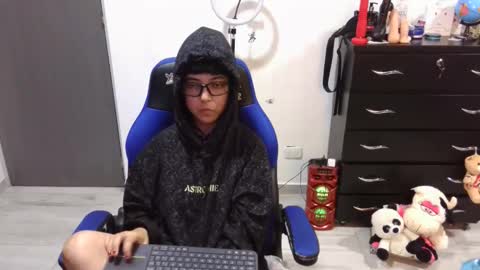 Snapshot of thomascooper_cams chatting on 11, 5, 2026 VALERIA online show from 11, 5, 2026