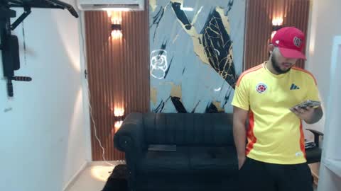 thomson_hot01 online show from 28, 6, 2026